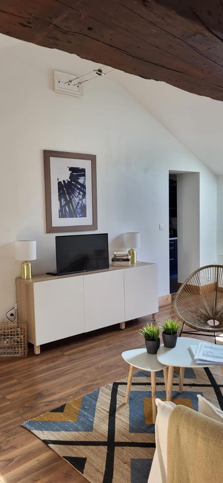 Uzes, Au Coeur Du Centre Medieval La Boussole D'Uzes, Appartement De Caractere Du XVII -Eme Siecle Εξωτερικό φωτογραφία